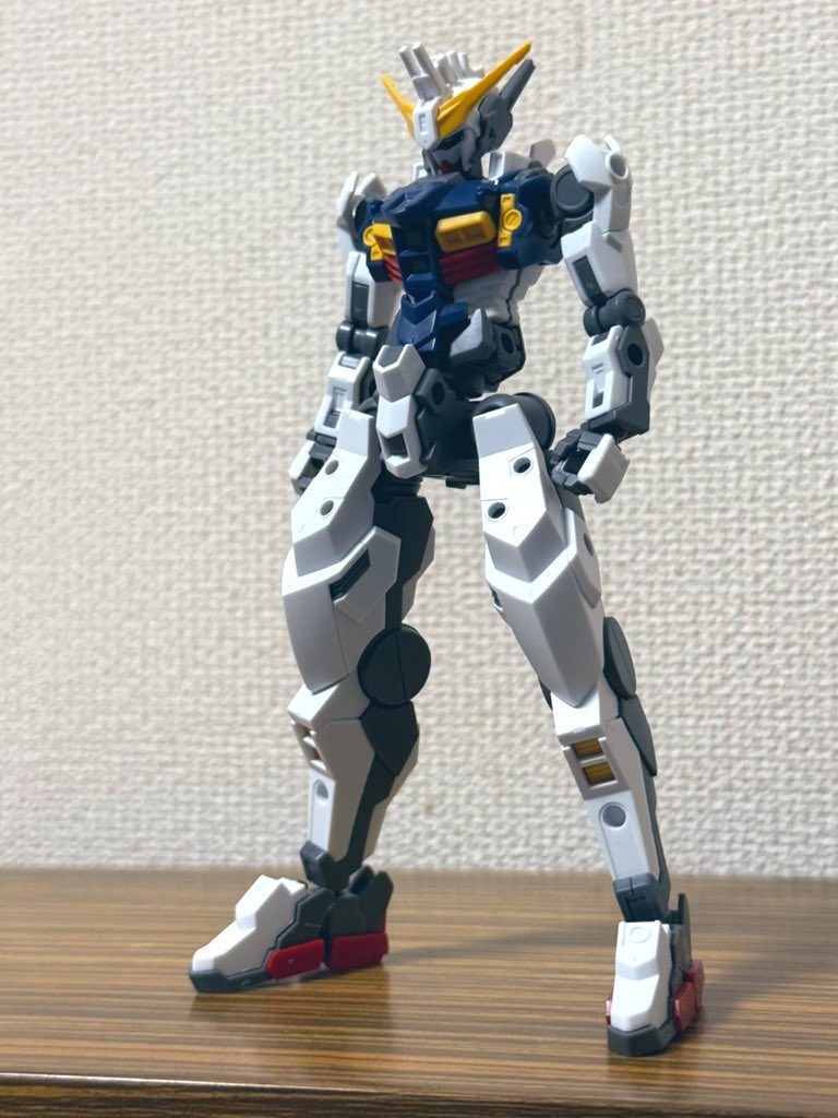 作品名：ジリウス<p>本体だけだとひょろひょろ！</p>
