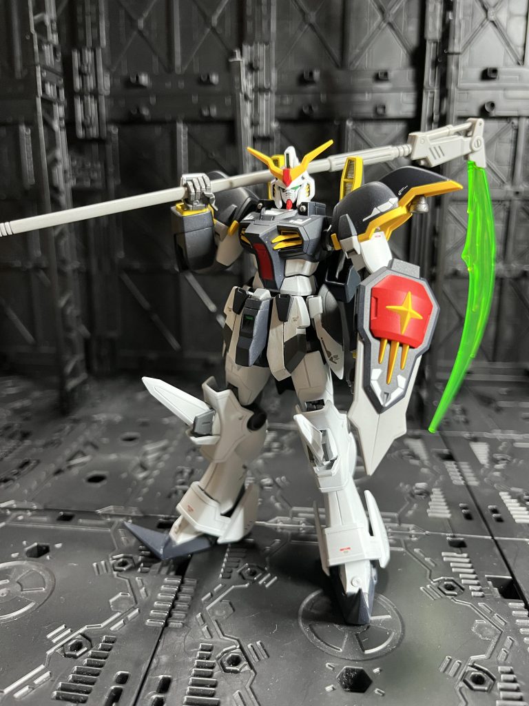 正面。主に下半身をイジってます。上半身はカラーリングを変えたのみです。