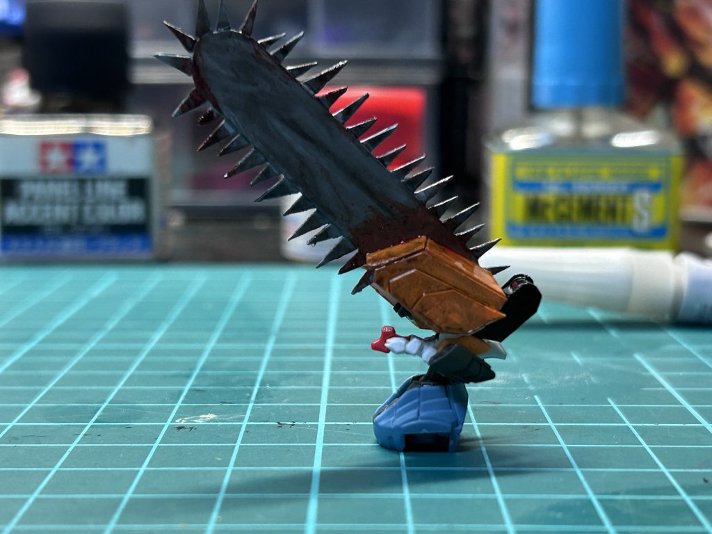 塗装で仕上げ！結構大変なんですからね〜！？