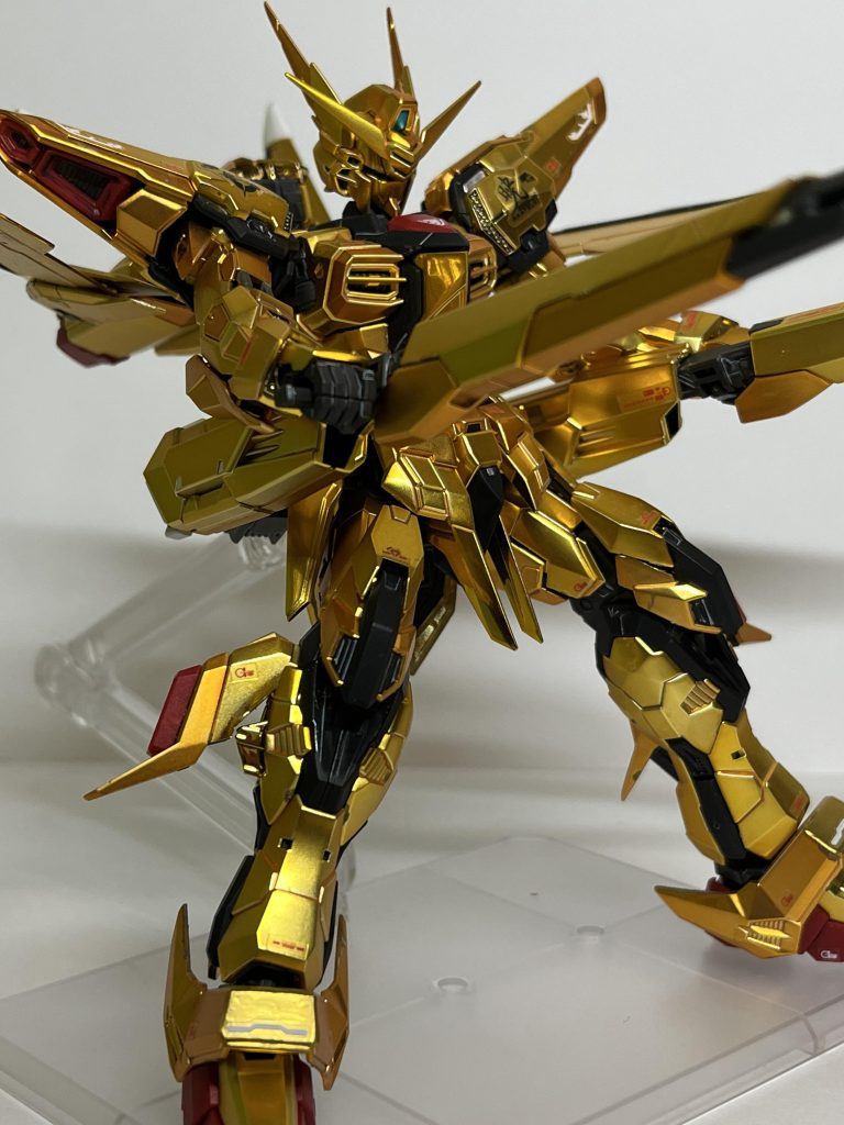 ウェズバー状態。台座があるとダイナミックなポーズがとれますね。