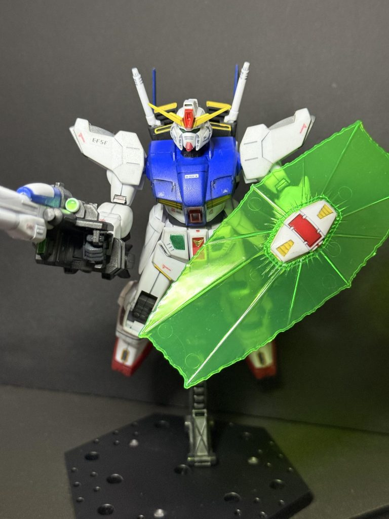 古いキットなのでフェイスが角度によっては？😅？と思ってしまいますね