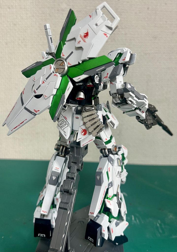 HGUC ユニコーンガンダム (デストロイモード)–6枚目/制作者:TOM91