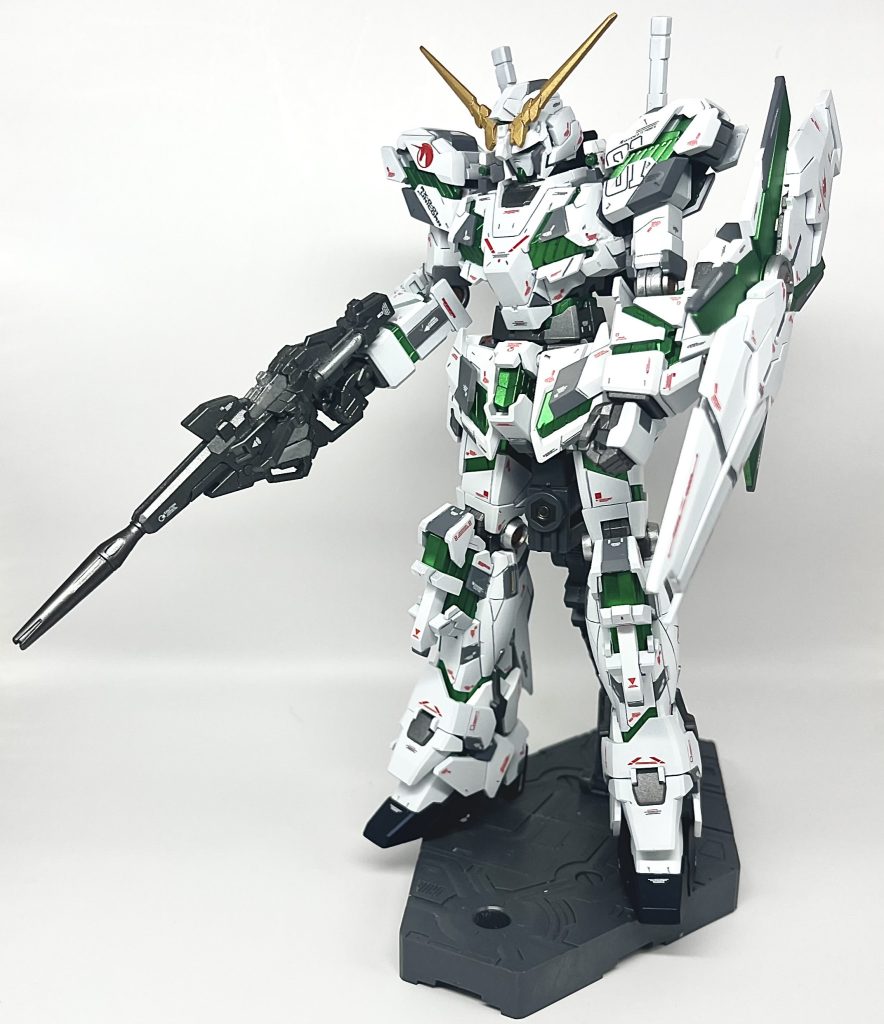 HGUCユニコーンガンダム (デストロイモード)