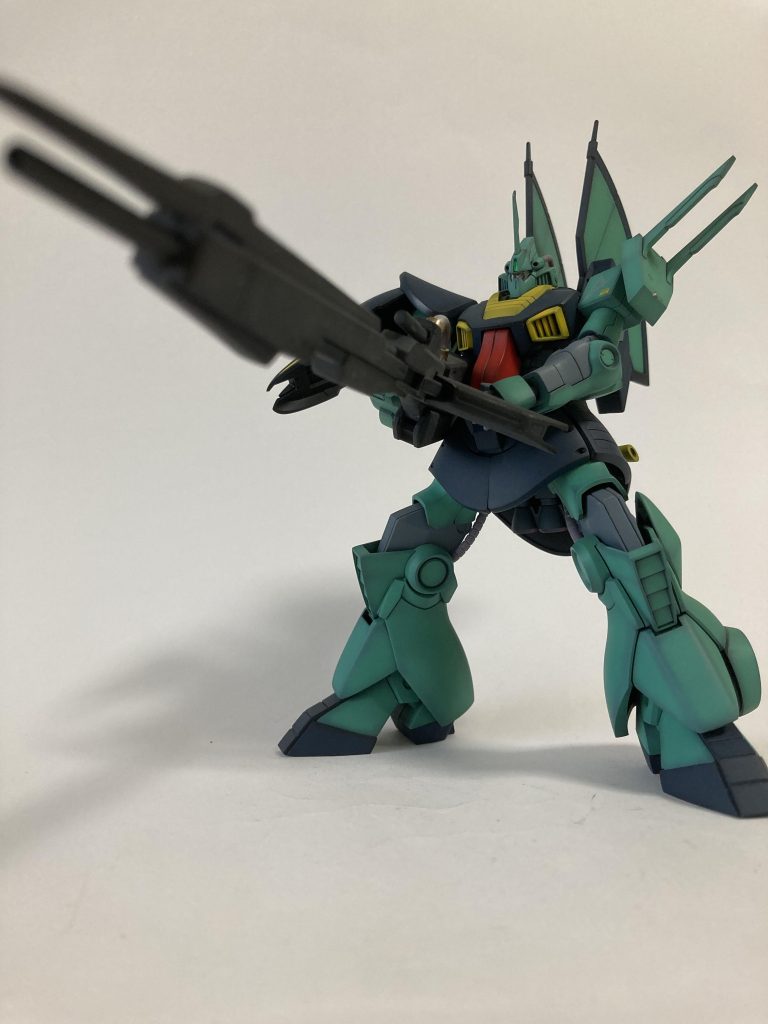 リクエストにお応えしてハイメガランチャーを構えた画像を追加