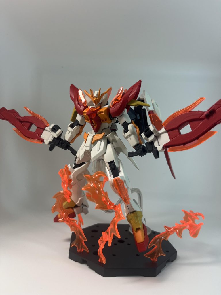 続いては息子作、ウイングガンダムゼロ炎です