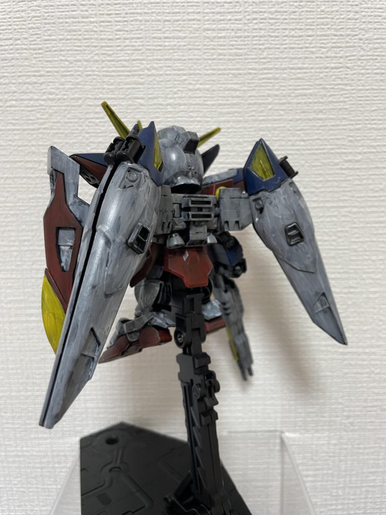 水性プレミアムトップコート(半光沢)。※2025年9月15日(月)スカートパーツをレッドで塗装したミスが発覚しました。
