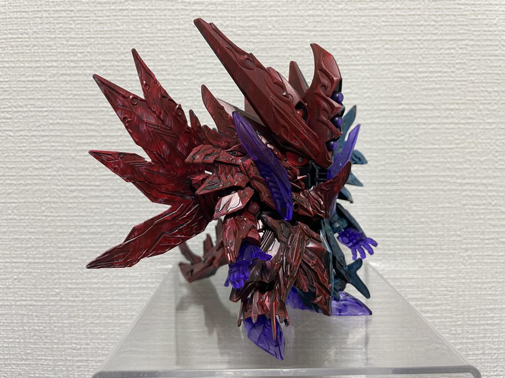 アルコール系の塗料なので、混じったりしてランダムな塗装面になったんじゃないかと。