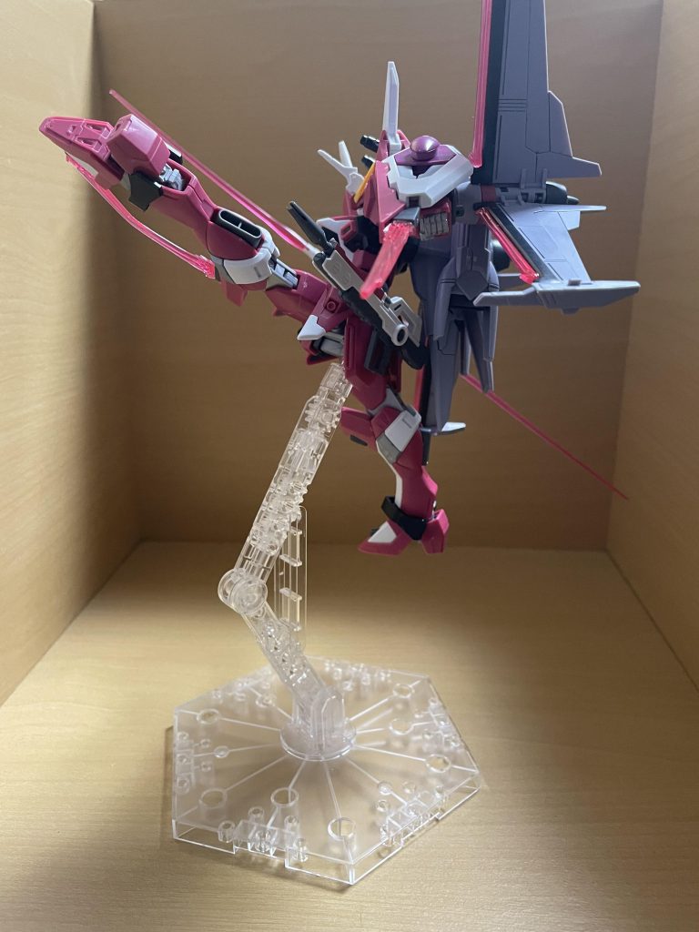 ビーム部分などが干渉して少し動かしずらかったけどシュラ戦の足技もシードアクションシステムのおかげで再現できます。