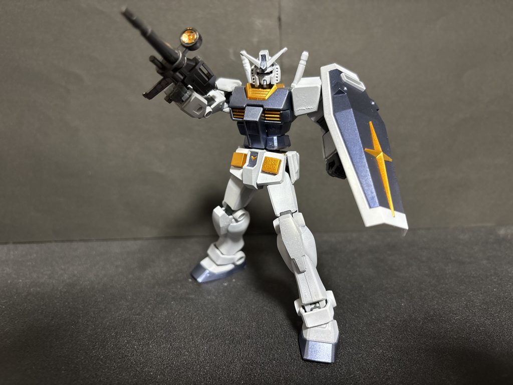 エントリーグレードガンダム–4枚目/制作者：たかぼう