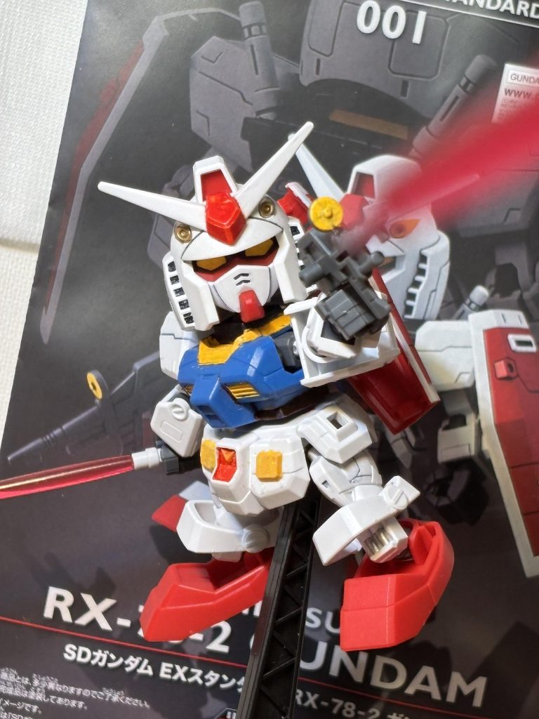 Gジェネの絵っぽく。「ファーストガンダムってカッコいいな」って改めて気付かされましたね。U.C.だろうがA.C.だろうが、カッコいいガンダムタイプはたくさんいるけど、結局はおっちゃんなんだよな。