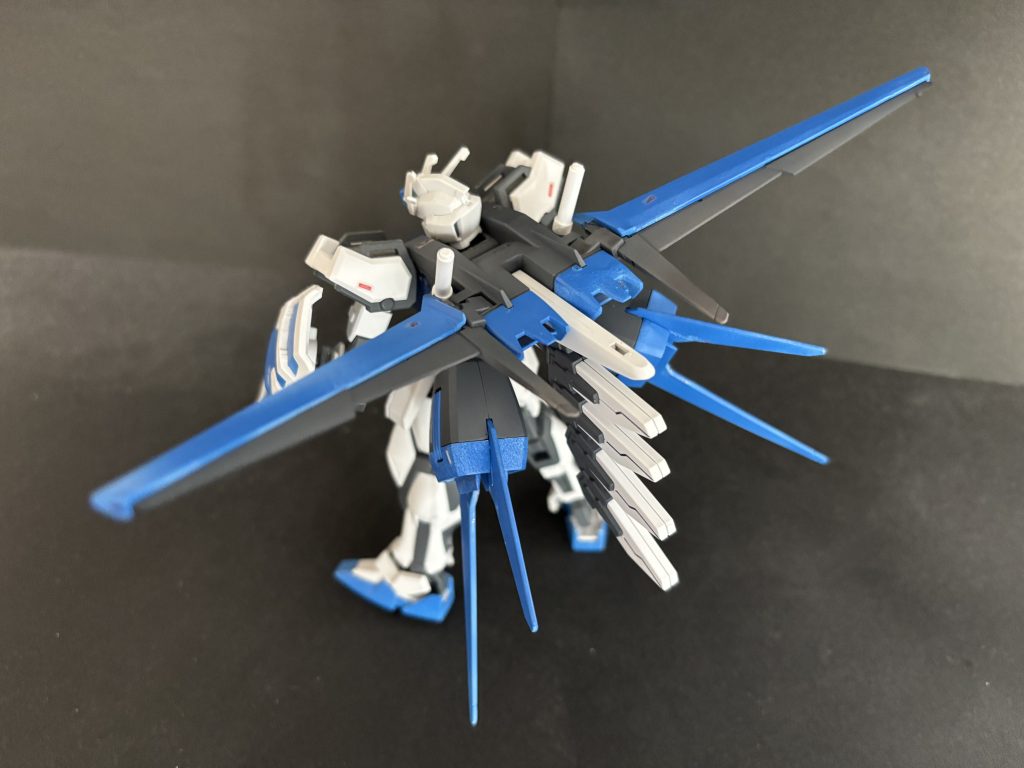 エールストライカー–3枚目/制作者：たかぼう