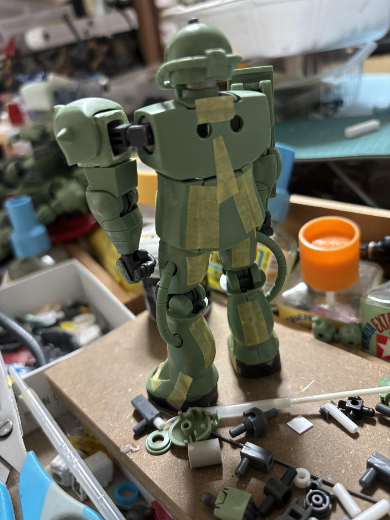 擦り倒した　ザクくん–3枚目/制作者：あれっくす