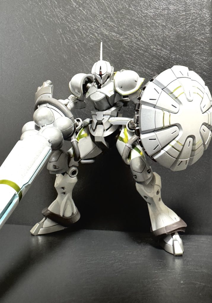 グレー立ち上げシールドはグラデーション塗装に挑戦してみましたなかなかできた方だと思います！  