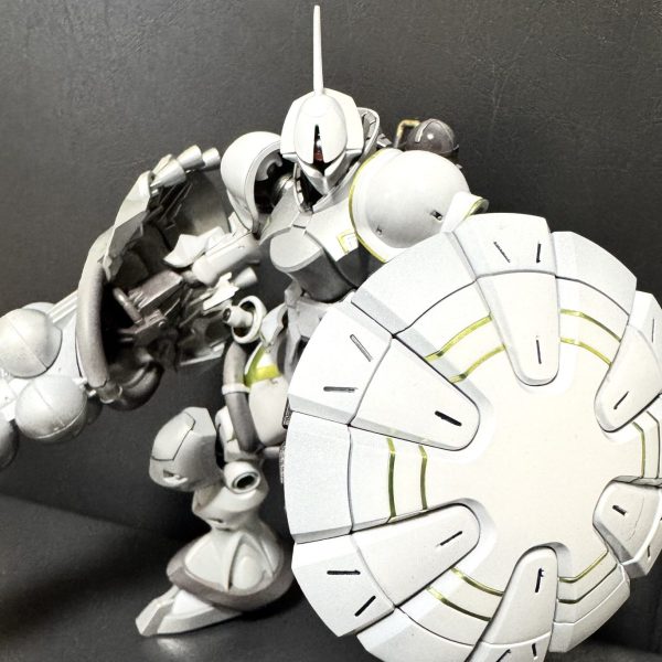 HG 1/144 エグザベ専用ギャン(ハクジ装備)