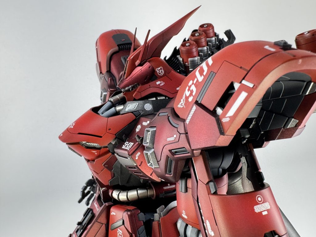 紅星–3枚目/制作者：とびうおのガンプラチャンネル