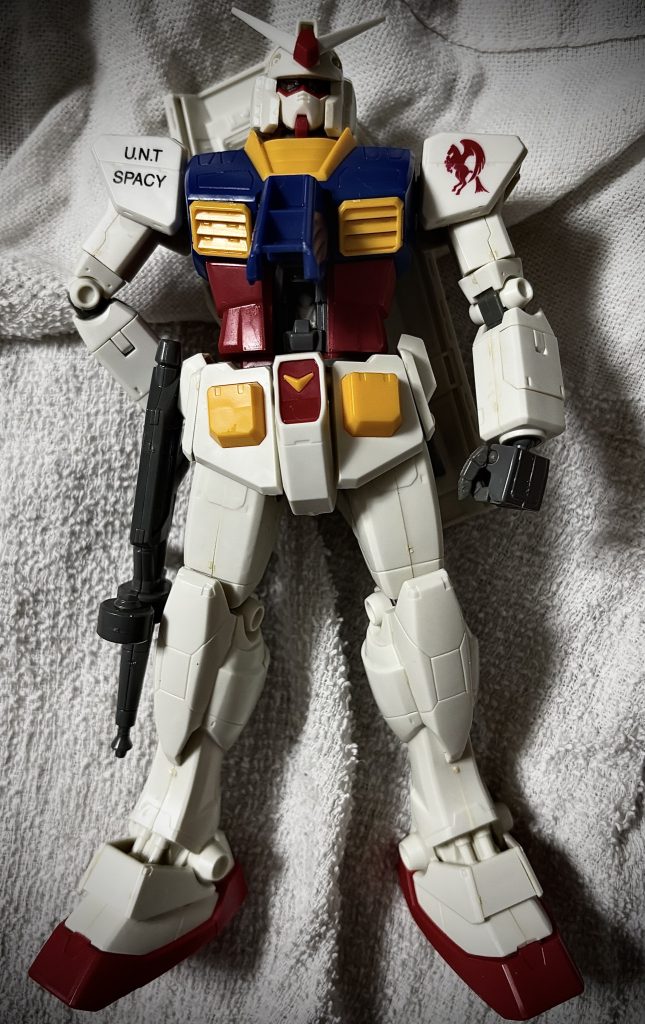 たばこのヤニで黄ばんでいたのでマジックリンのお風呂　で　ゴシゴシ 湯上がり　画像 ですが🤓