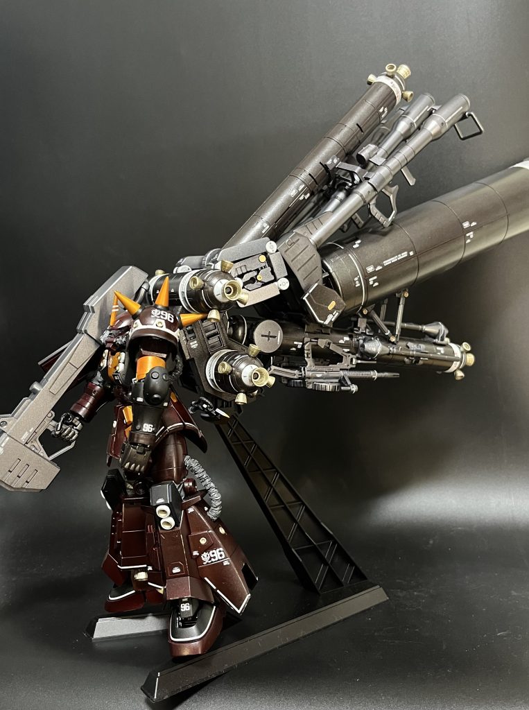 全体像はこんな感じやっぱり後ろの武装が良すぎる…