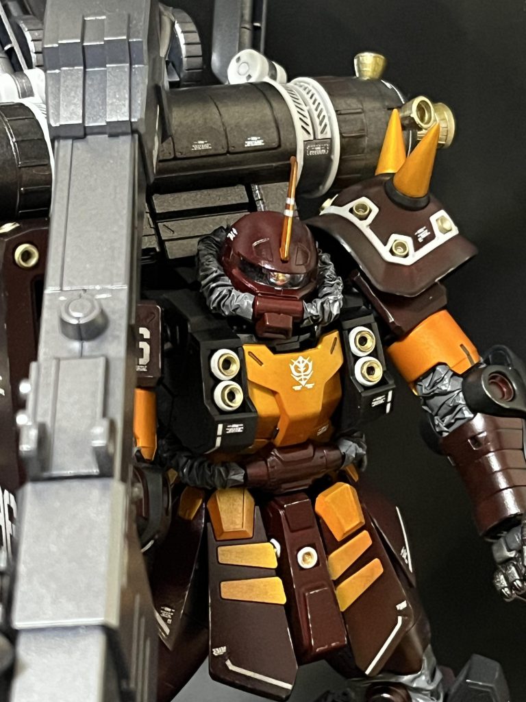 さて、今回はサイコザクVer.Kaの製作でした。やっぱりVer.Kaはボリュームもあって、細かいこだわりもたくさんあって、作っていて満足感のあるキットですね。大好きです。次回はまたティターンズ機体製作に戻ります！MGの大型機体が続いたのでカロリーの低いHGキットで小休止にしようと思います！ではまた👋