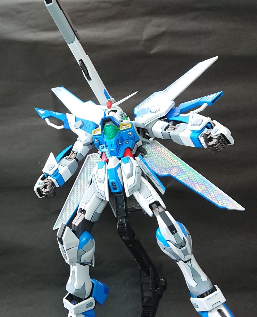 ポージング⑥サテライトキャノンいっけぇぇぇぇぇぇぇぇぇ!!