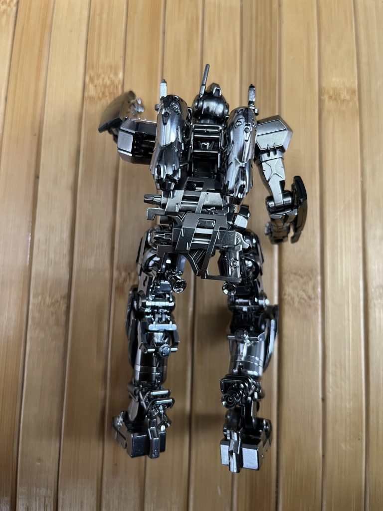 ジークアクスのゲルググは後ろから見た時が1番カッコいいですね