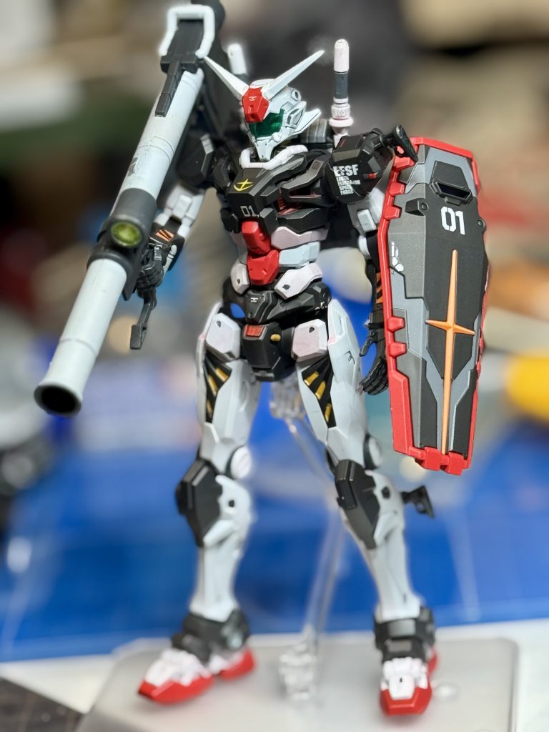 01仮組写真。アンテナ大き過ぎたのでトップ写真まで削り込み、バズーカもスコープ外して塗り直しました。