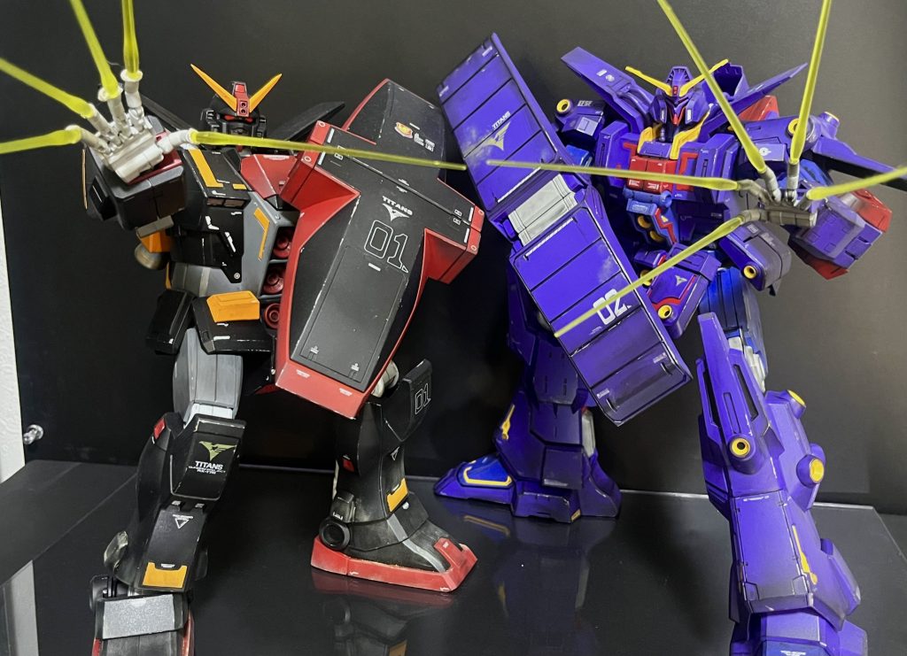 サイコガンダムと並べてみたり…