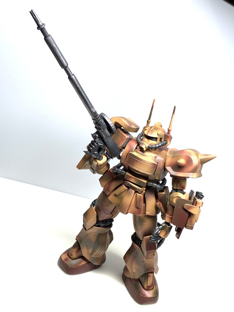 今回モデルになってもらったラビットザクさんは数年前に制作したもので、現在発売されているHGUCのデザートザクが出る前につくったものです。たしか、旧キットデザートザクとオリジンザクの新旧ミキシングで制作しています。懐かしいな…今度ロンメルカスタムも作りたいですね。時間ができたらまた投稿させて頂きます。