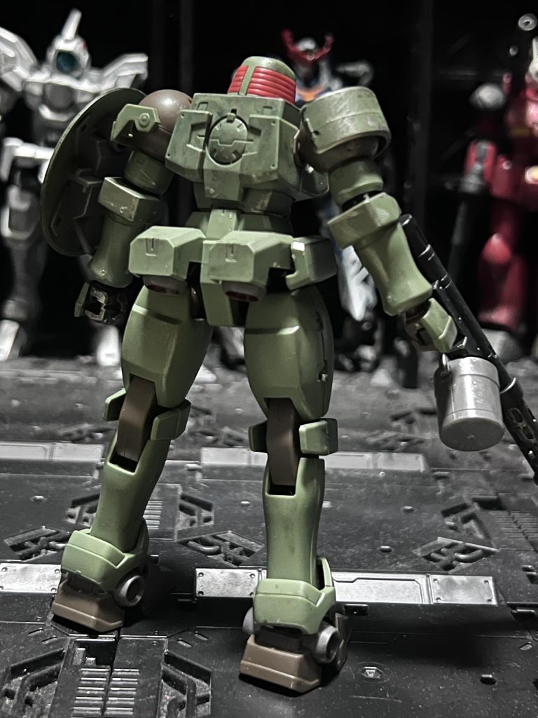 後ろなんか哀愁が漂う