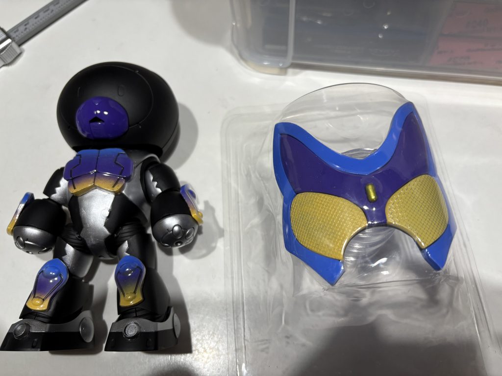 顔も同じ感じに！