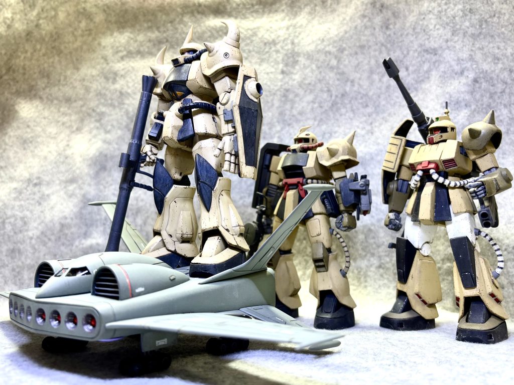 友情出演、ザクキャノンとデザートタイプザク🥰