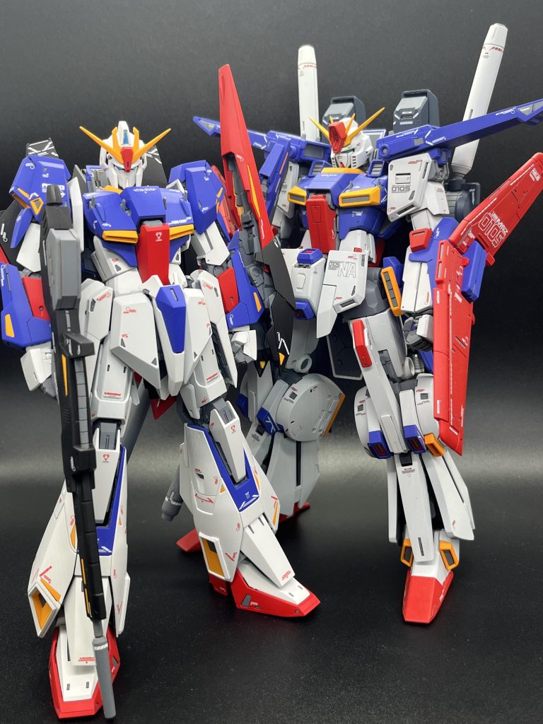 最後にダブルゼータくんと記念撮影。いやぁ絵になりますなぁ。