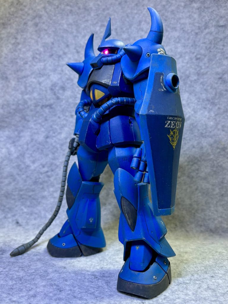 メタルビーズ数カ所とモノアイLED化くらいの改造🛠️しかしてませんが〜MGグフカッコいいですよね🥰