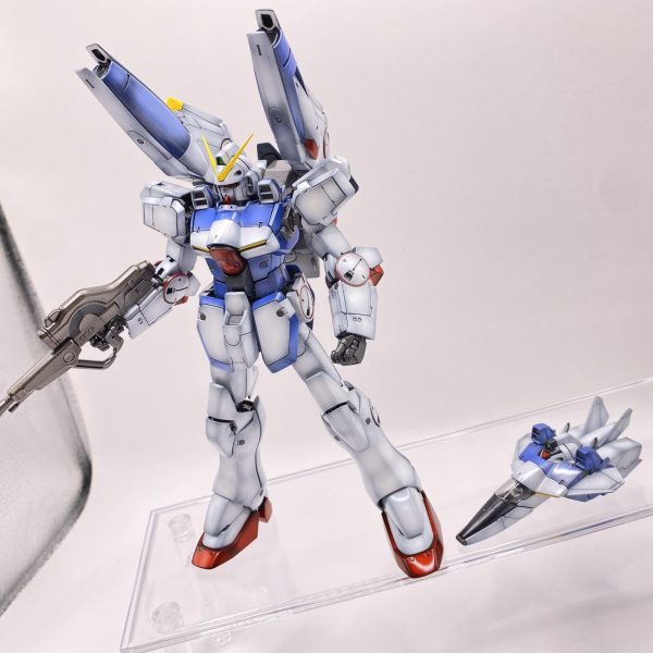 ポロポロ、ポロポロ…武装全部つけられるのか？不安です。デカール貼らなくてもいいんじゃないですか？カッコイイと思います^ ^