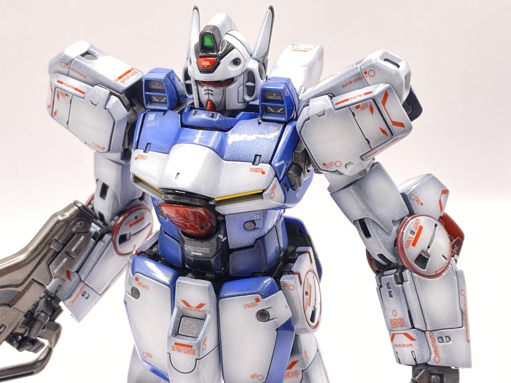 最初で最後のヘキサの雄姿！！多分もうこの形態には組むこともないでしょう（笑）ヴィクトリーもカッコいいですがヘキサもなかなかのイケメン💛