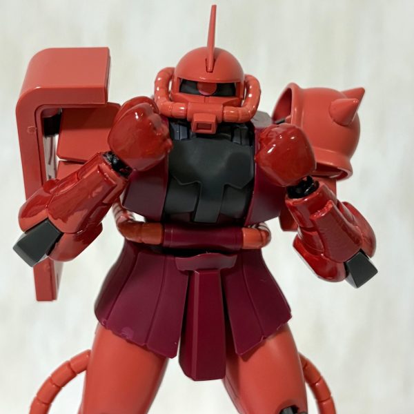 HGリバイブ版シャアザクの手首改造と月はいつもそこにある。