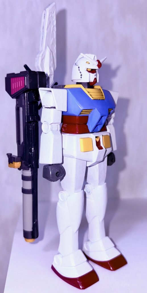 キャノンはMGのGMみたいに下向きにおろせる。