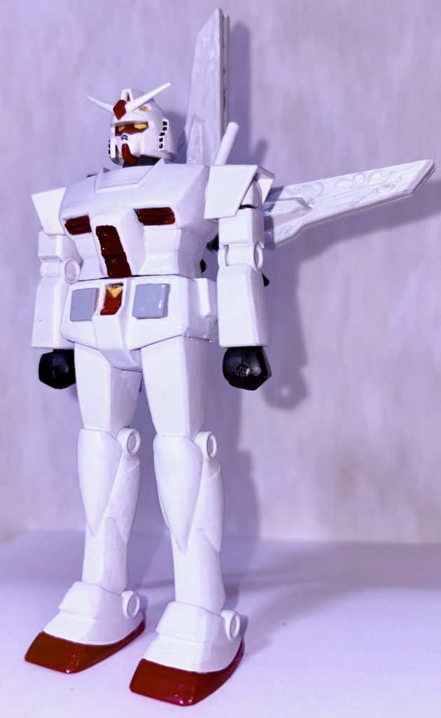 砂の十字架とサテライトキャノンをたたんだ状態。