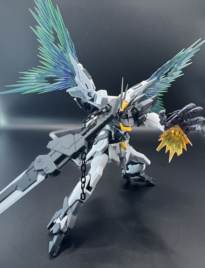 デスティニーで1番カッコいいポージングでもパシャリ。荒いところはあるけどまぁまぁいい出来になったと思います。ミキシング楽しいね