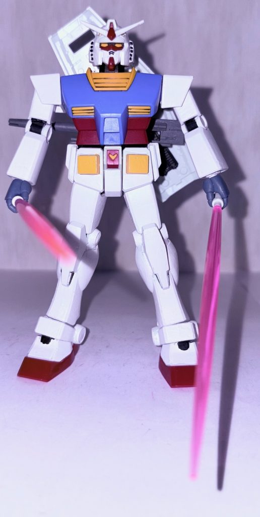 その恩恵もあってかリアスカートに全く干渉しなくなった。二刀流はTV版ファーストの第4話を参考にした。