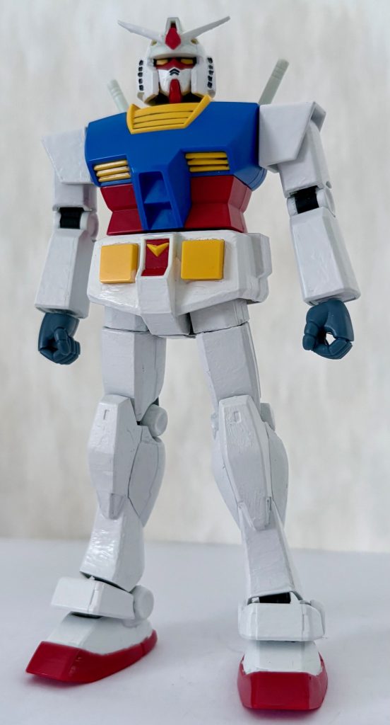 下半身のBパーツはスカート部分をもとのリバイバル版に戻し、足をリバイブ版のモノと合体させた。