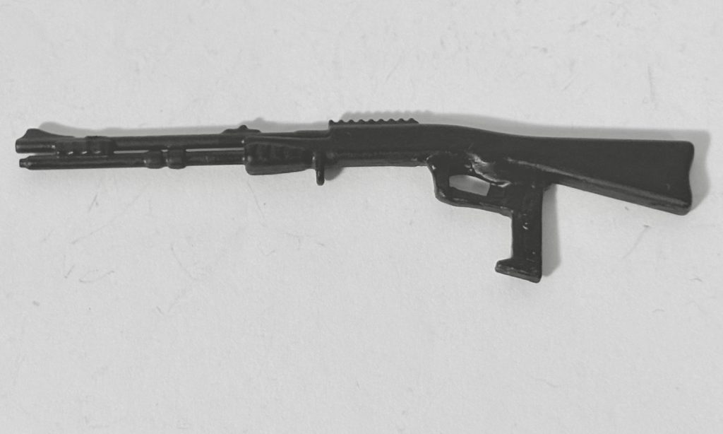 ショットガンのトリガーとグリップ部分はオリジンGMのビームスプレーガンから流用し、瞬間接着剤でくっ付けた後にパテで加工した。乾いた後はつや消しブラックで塗装した。