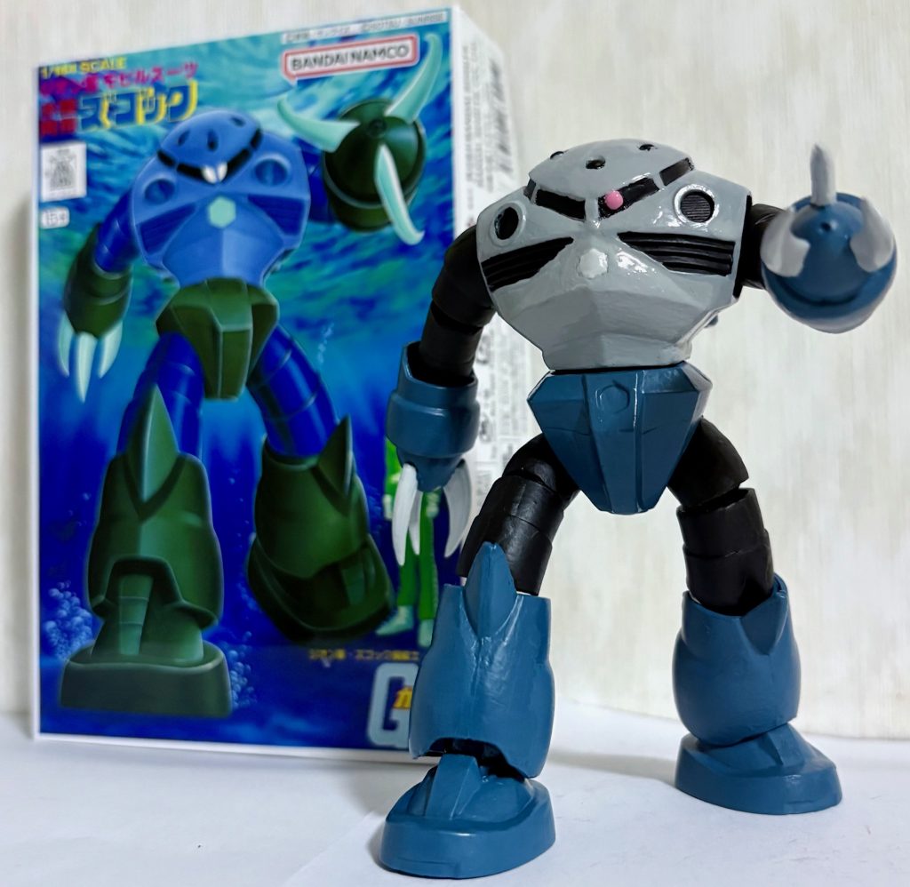 ラストはパケ絵のポーズで〆。いつ見ても旧キットのパケ絵はワクワクするなぁ(zaku-kao6)次回もお楽しみに。