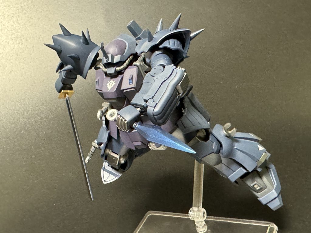 コールドクナイ。調べて見たらコールドクナイは高電圧で電子機器にダメージを与える武器らしい。ややこしい笑