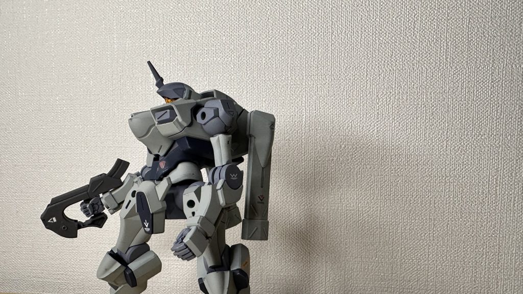 マーキングシールも他の機体に比べて少ないと印象があったが、遠目に見てもいい塩梅。