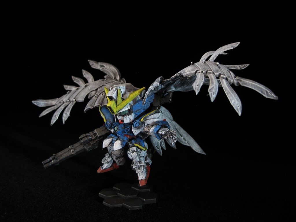 アングルはこの角度が映りがいいですね。カメラの露出を変えて撮影しましたが、こちらの方が実物に近いかな。