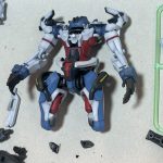 少しずつですが進んでおります。それにしても細かい塗り分け多いですよね。なんか上腕[…]