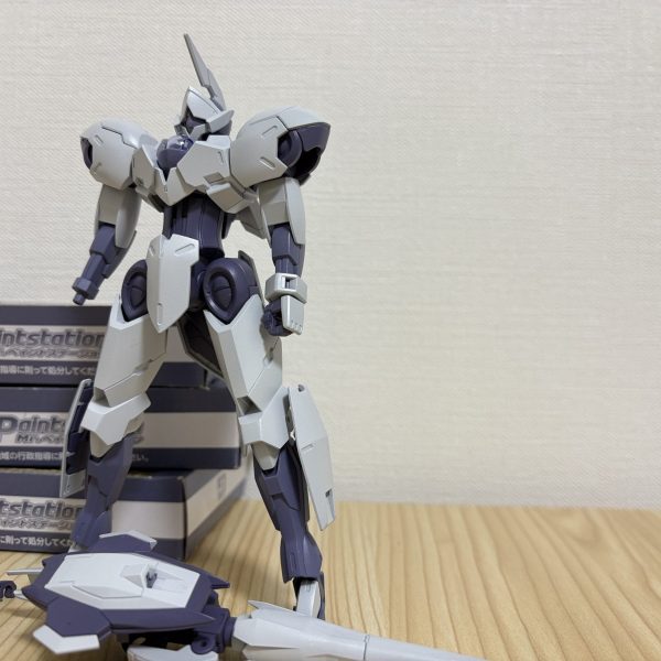 紫の配色はベギルペンデに合わせて、近めにしようと思ったらほとんど大差なくなってしまった！でもまあこれも一つとして完成させてみます。