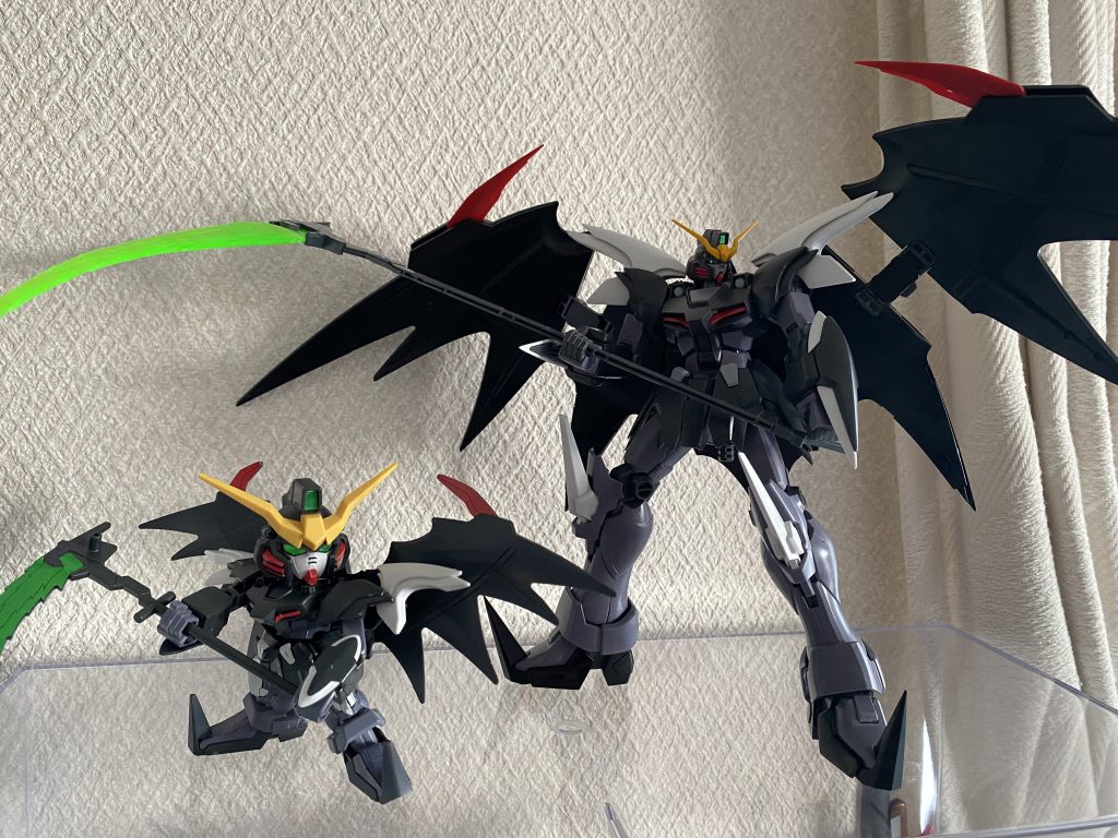 SDのデスサイズも一緒に作って親子みたいに飾ってみましたw