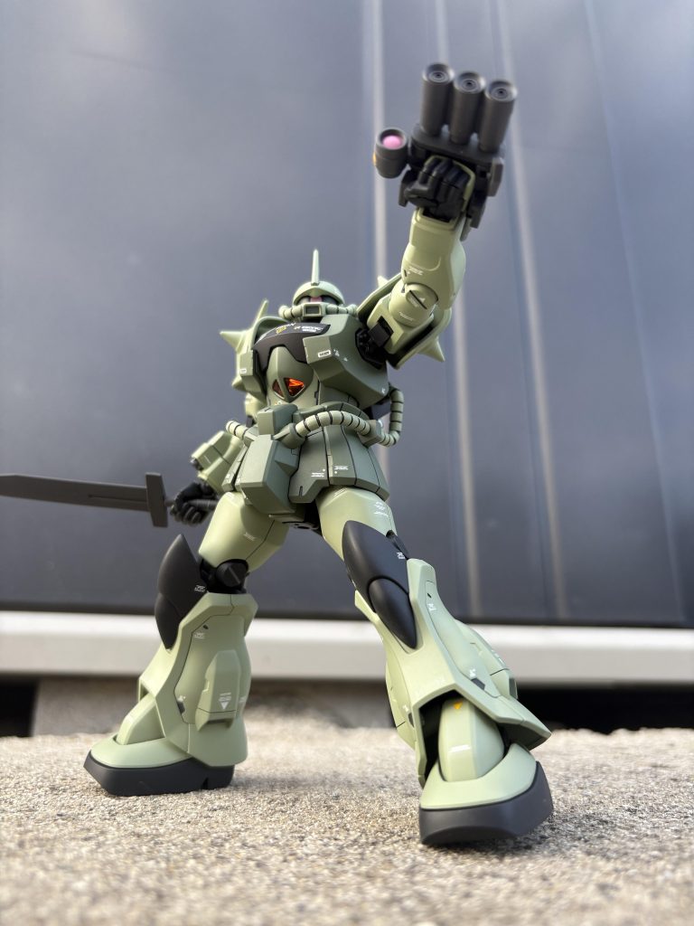 グフカスタム ザクカラー–2枚目/制作者：しょー