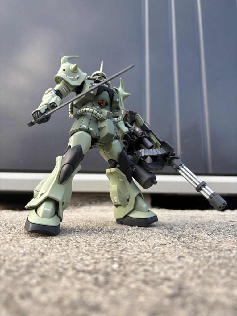 グフカスタム ザクカラー–3枚目/制作者：しょー